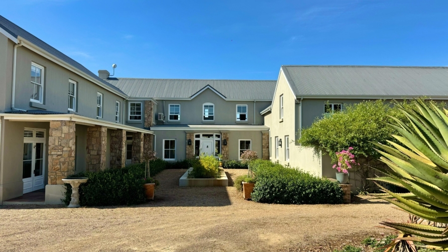 7 Bedroom Property for Sale in Stellenbosch Farms Western Cape